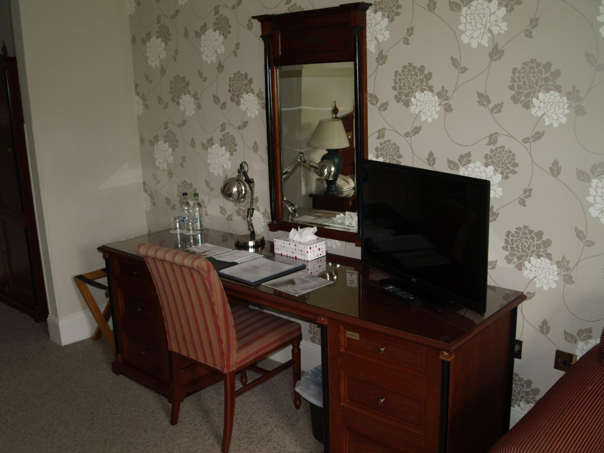 Woodland Manor Hotel Bedford Eksteriør billede