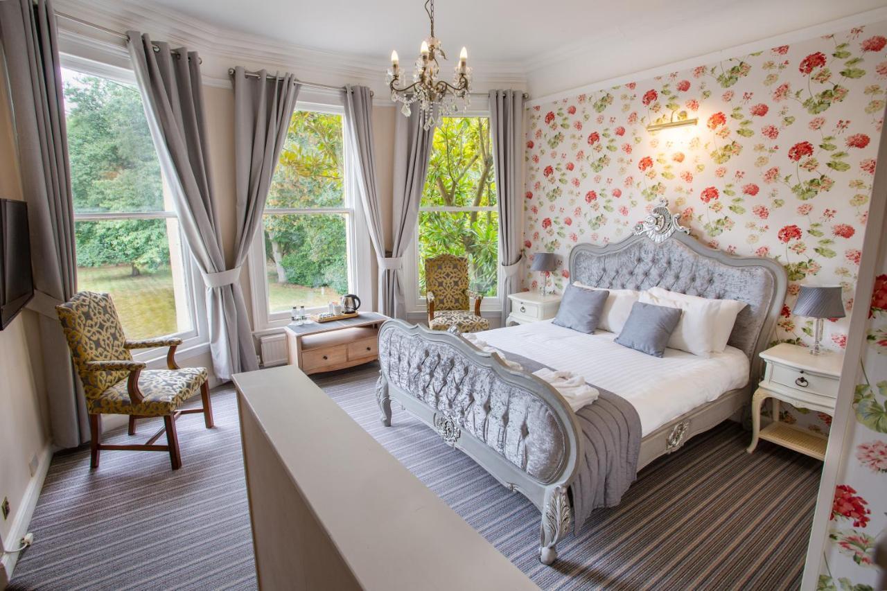 Woodland Manor Hotel Bedford Eksteriør billede